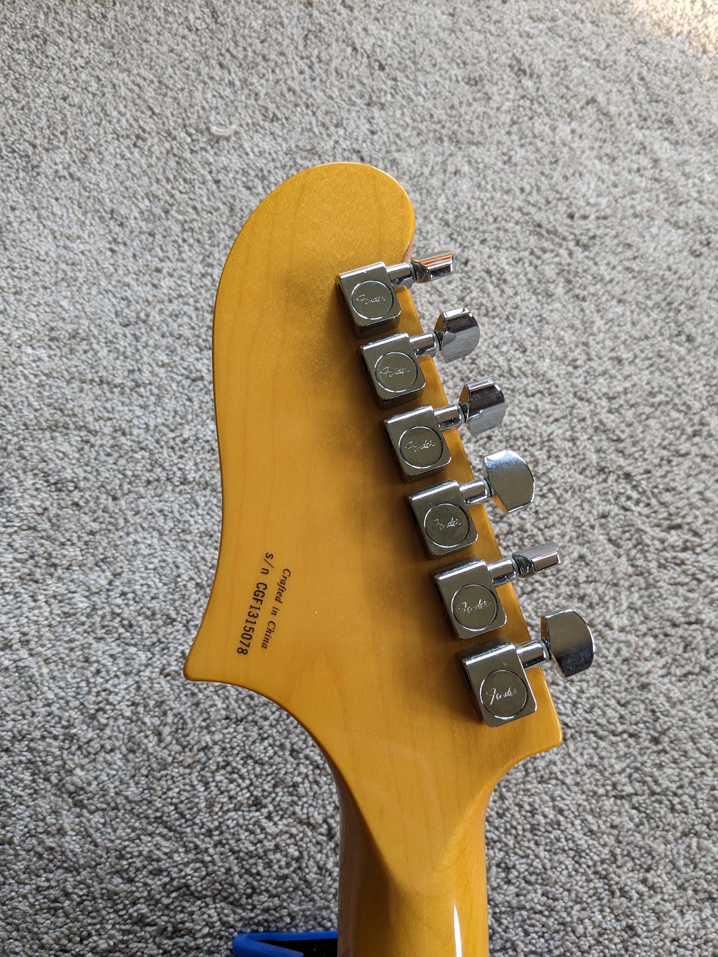 Fender Modern Player Starcaster Guitar- 2014 - 2017 - Aged Cherry Burst