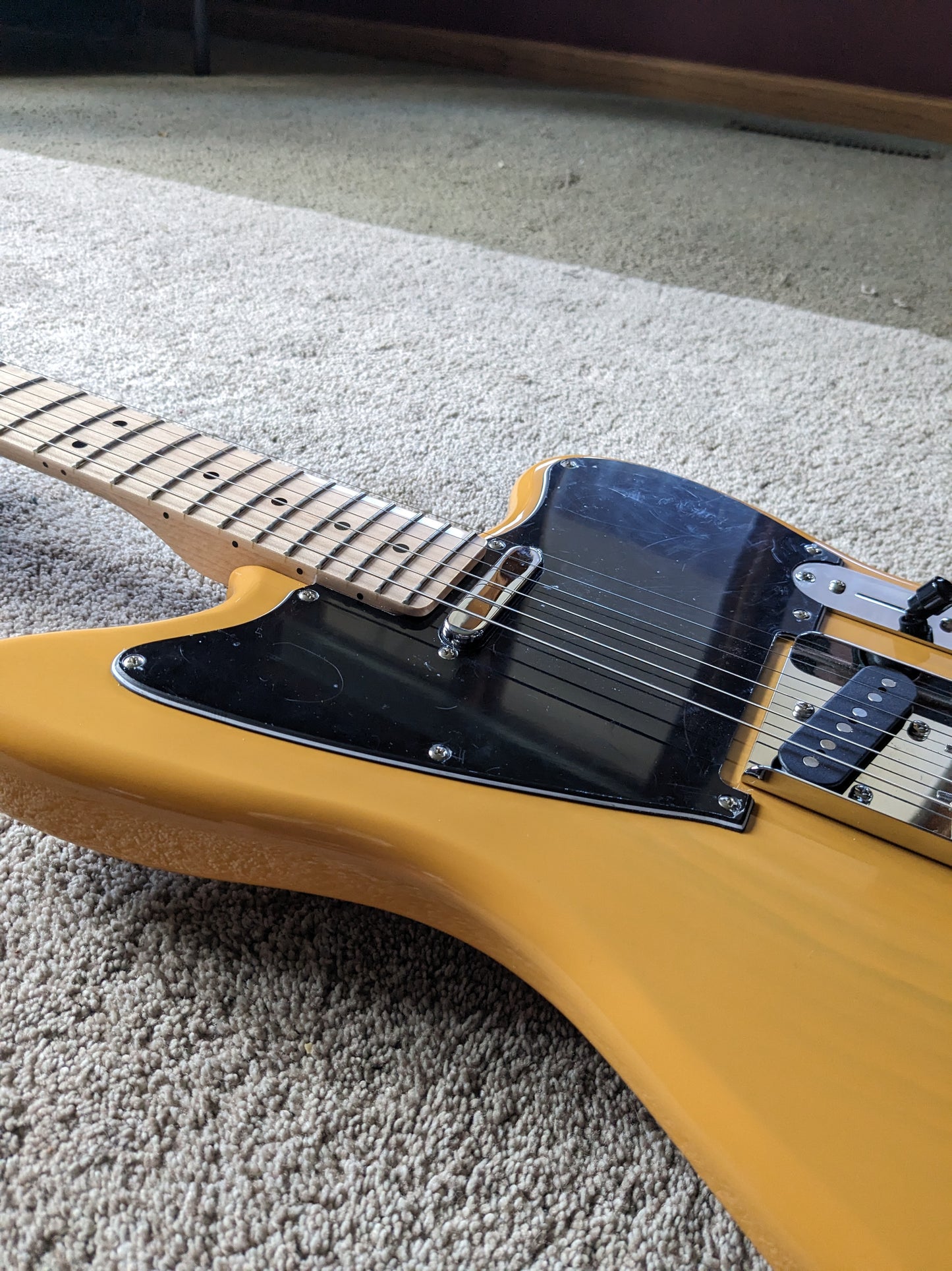 Squier Paranormal Offset Telecaster 2021 - Present - Butterscotch Blonde