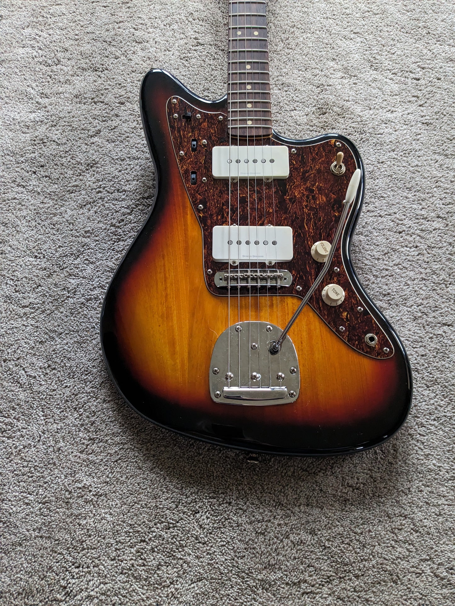 Squier Vintage Modified Jazzmaster with Rosewood Fretboard 2012 - 2017 - 3-Color Sunburst