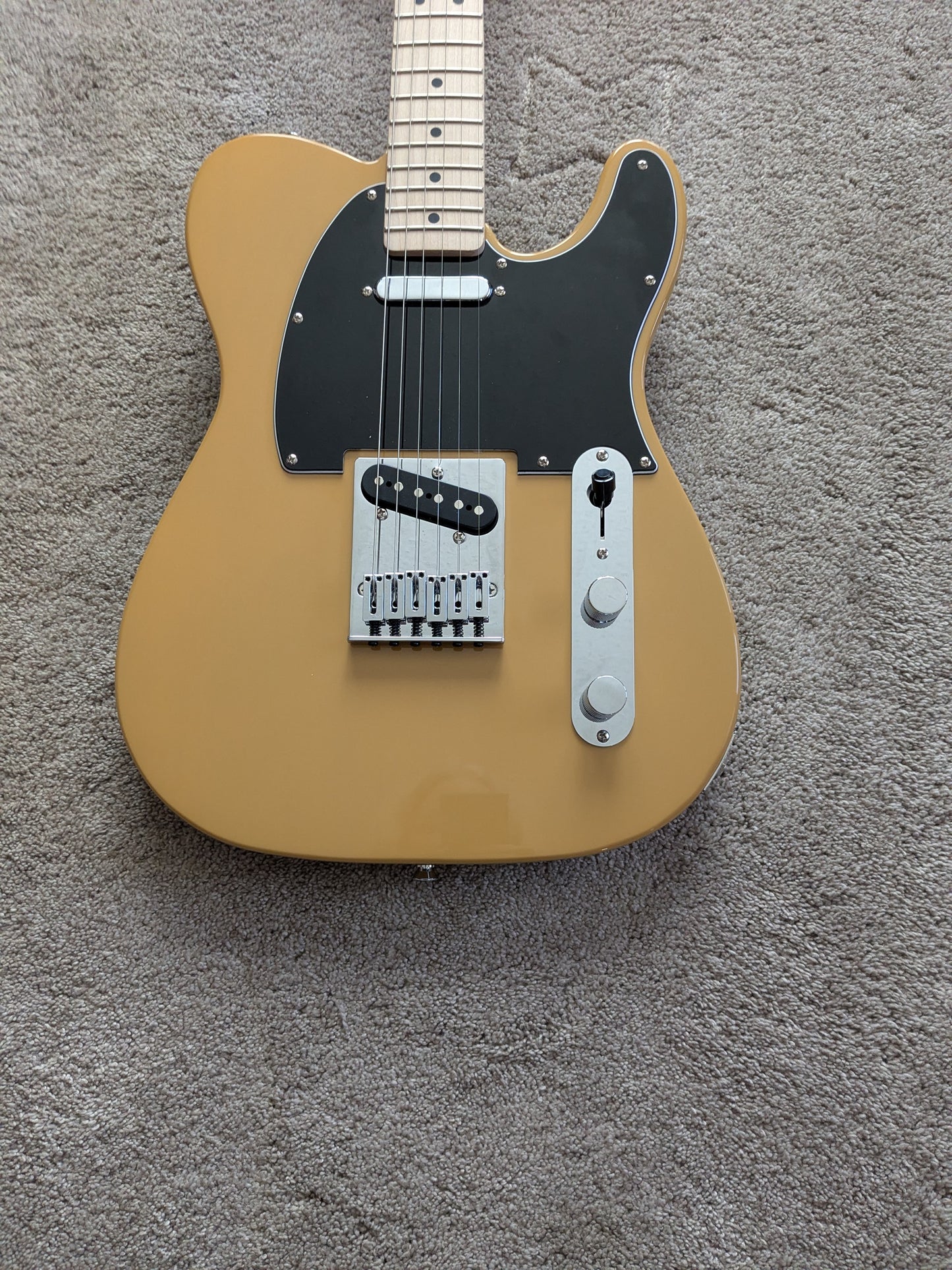 Squier Affinity Telecaster with Maple Fretboard, String Through Body 2021 - Present - Butterscotch Blonde