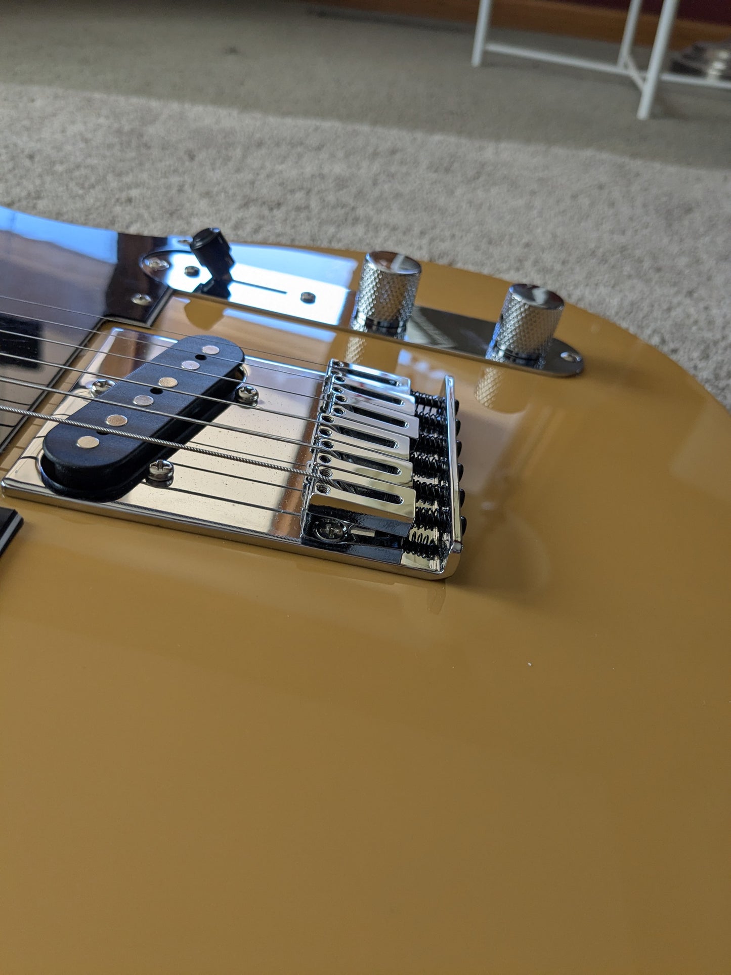 Squier Affinity Telecaster with Maple Fretboard, String Through Body 2021 - Present - Butterscotch Blonde