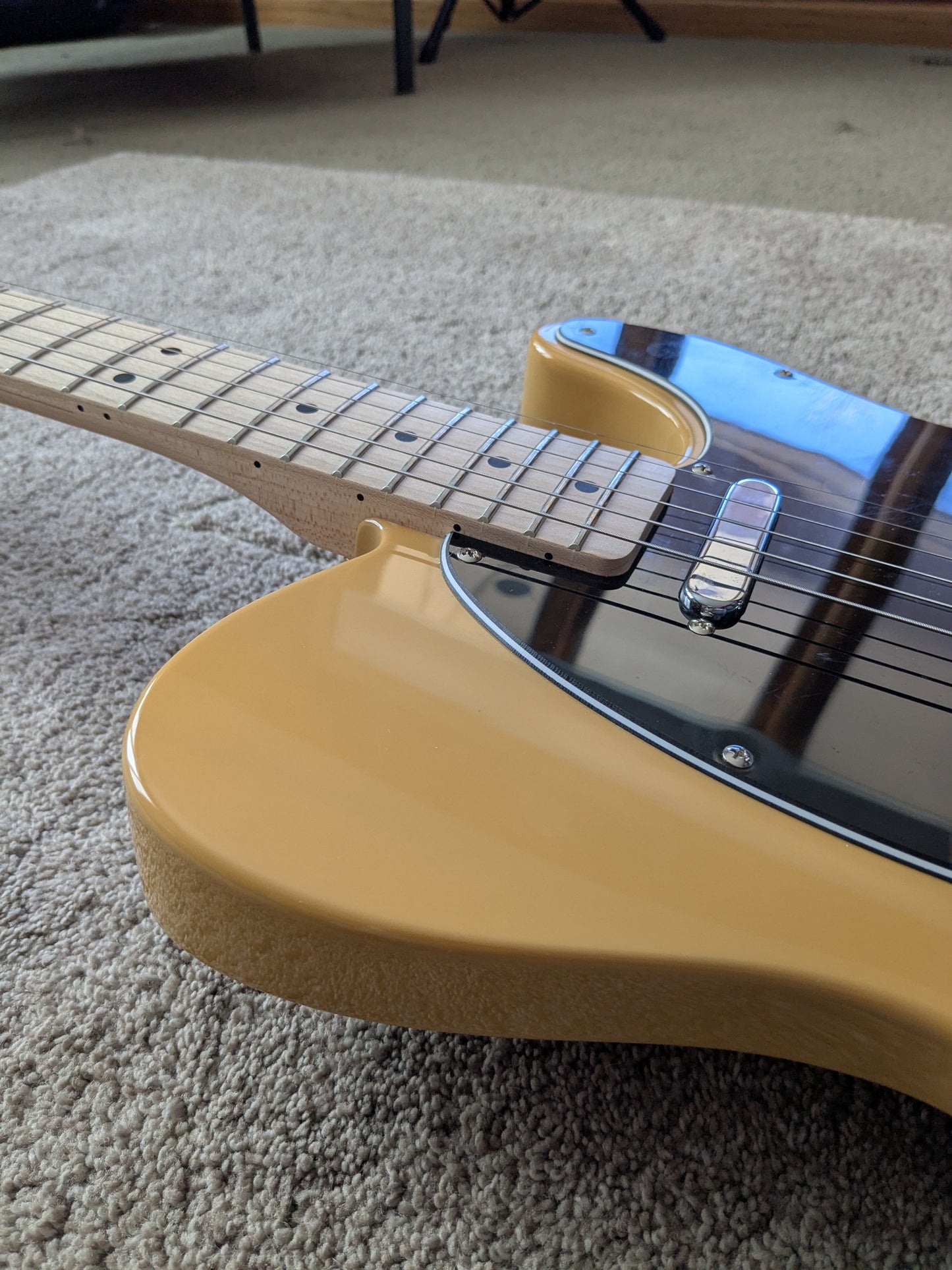 Squier Affinity Telecaster with Maple Fretboard, String Through Body 2021 - Present - Butterscotch Blonde