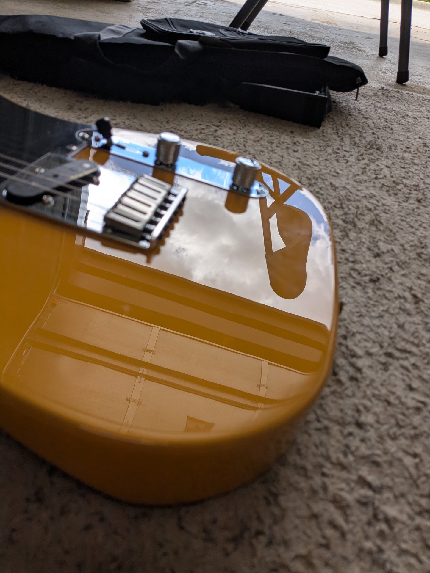 Fender Player Plus Telecaster with Maple Fretboard 2023 - Present - Butterscotch Blonde