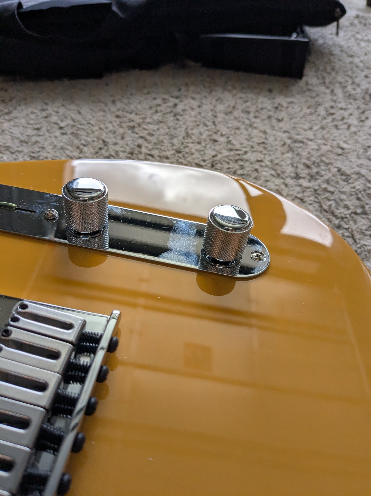 Fender Player Plus Telecaster with Maple Fretboard 2023 - Present - Butterscotch Blonde