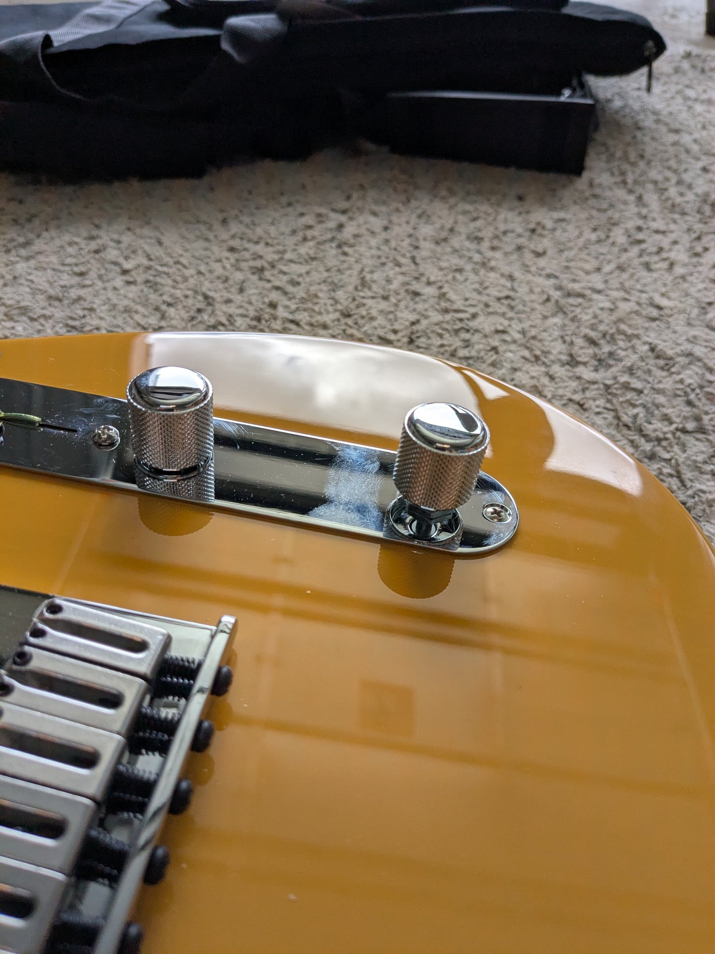 Fender Player Plus Telecaster with Maple Fretboard 2023 - Present - Butterscotch Blonde