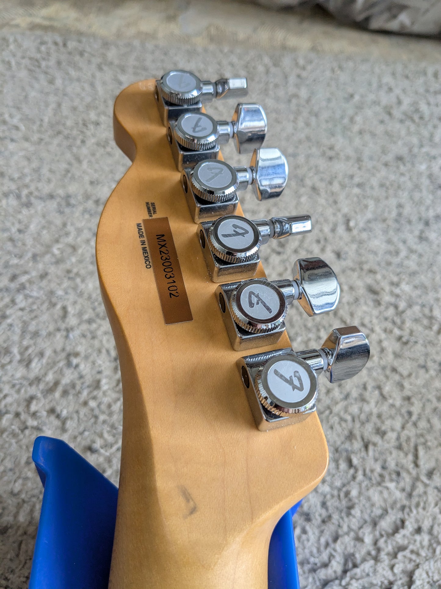 Fender Player Plus Telecaster with Maple Fretboard 2023 - Present - Butterscotch Blonde