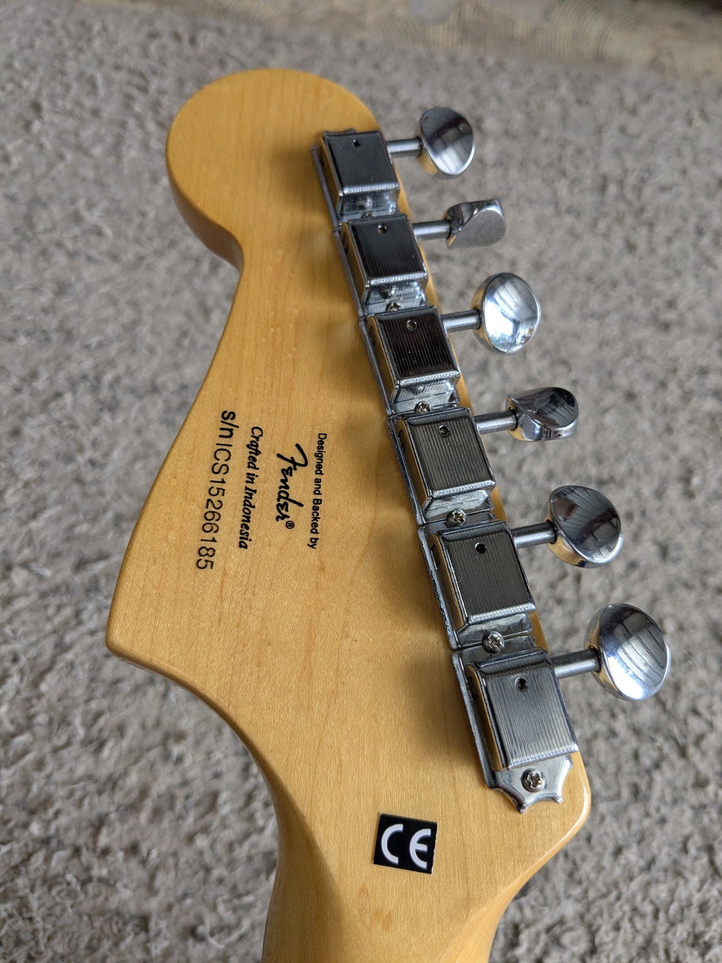 Squier Vintage Modified Jazzmaster with Rosewood Fretboard 2012 - 2017 - 3-Color Sunburst