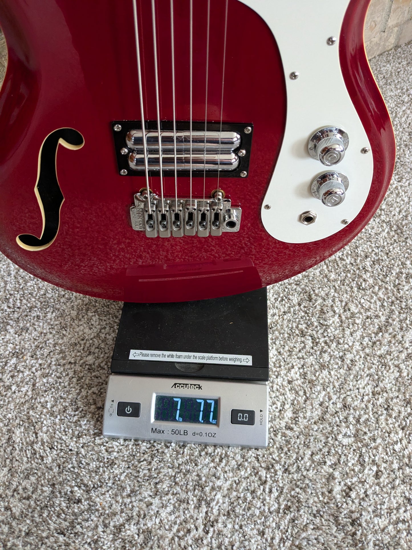 Danelectro The 66BT Baritone with Tremolo 2018 - Transparent Red