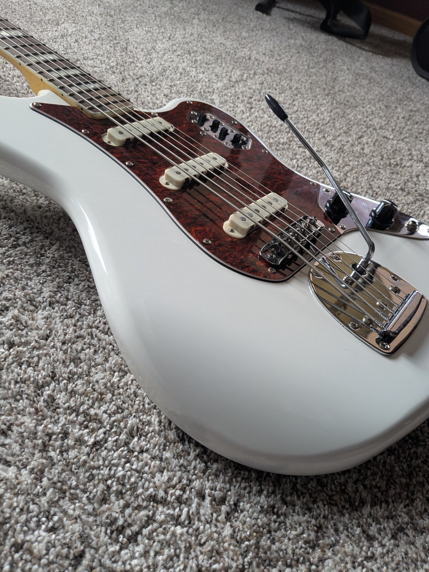 Squier Vintage Modified Bass VI 2014 - 2018 - Olympic White