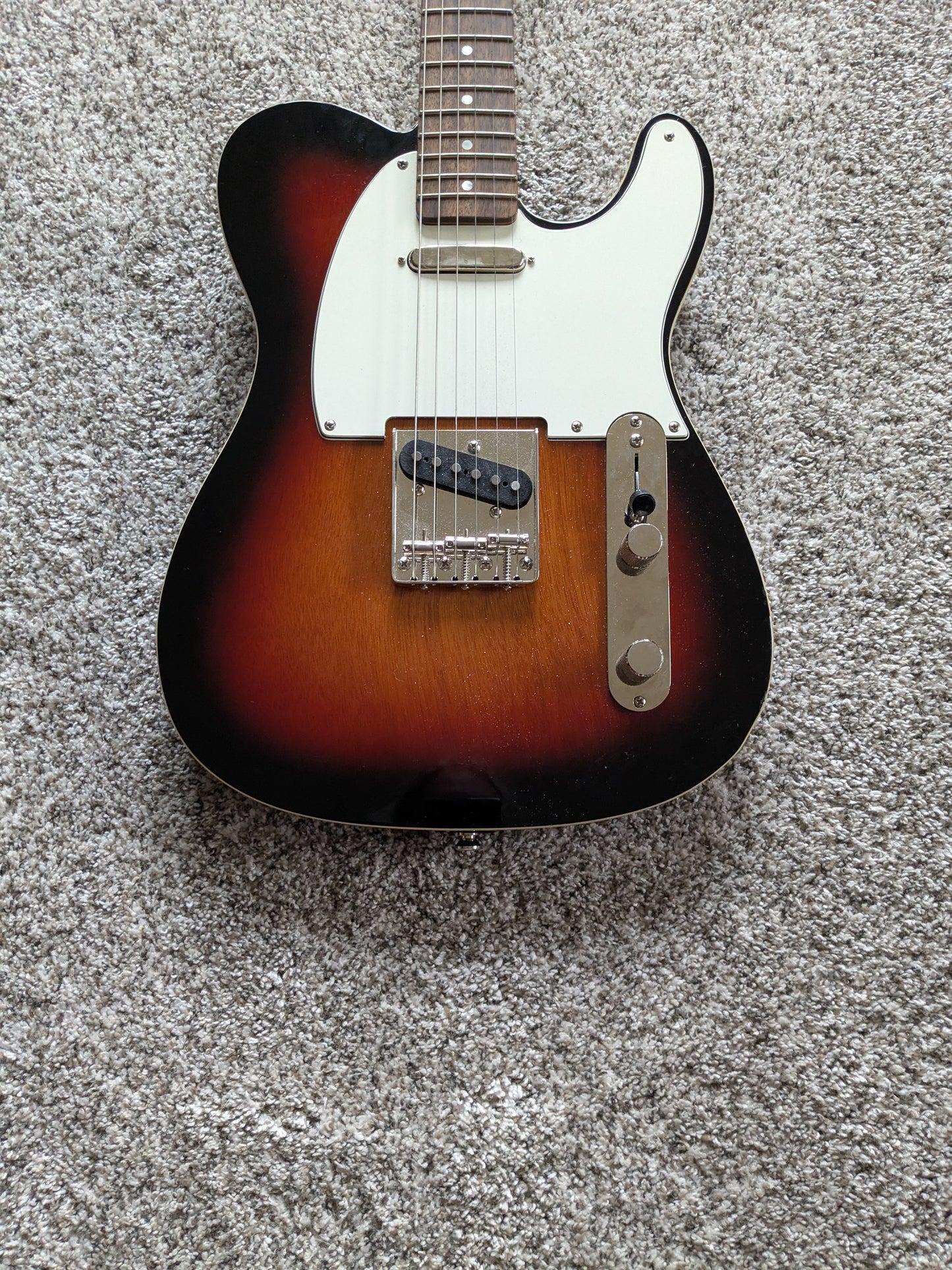 Squier Classic Vibe '60s Telecaster Custom (2019–Present) – 3-Color Sunburst