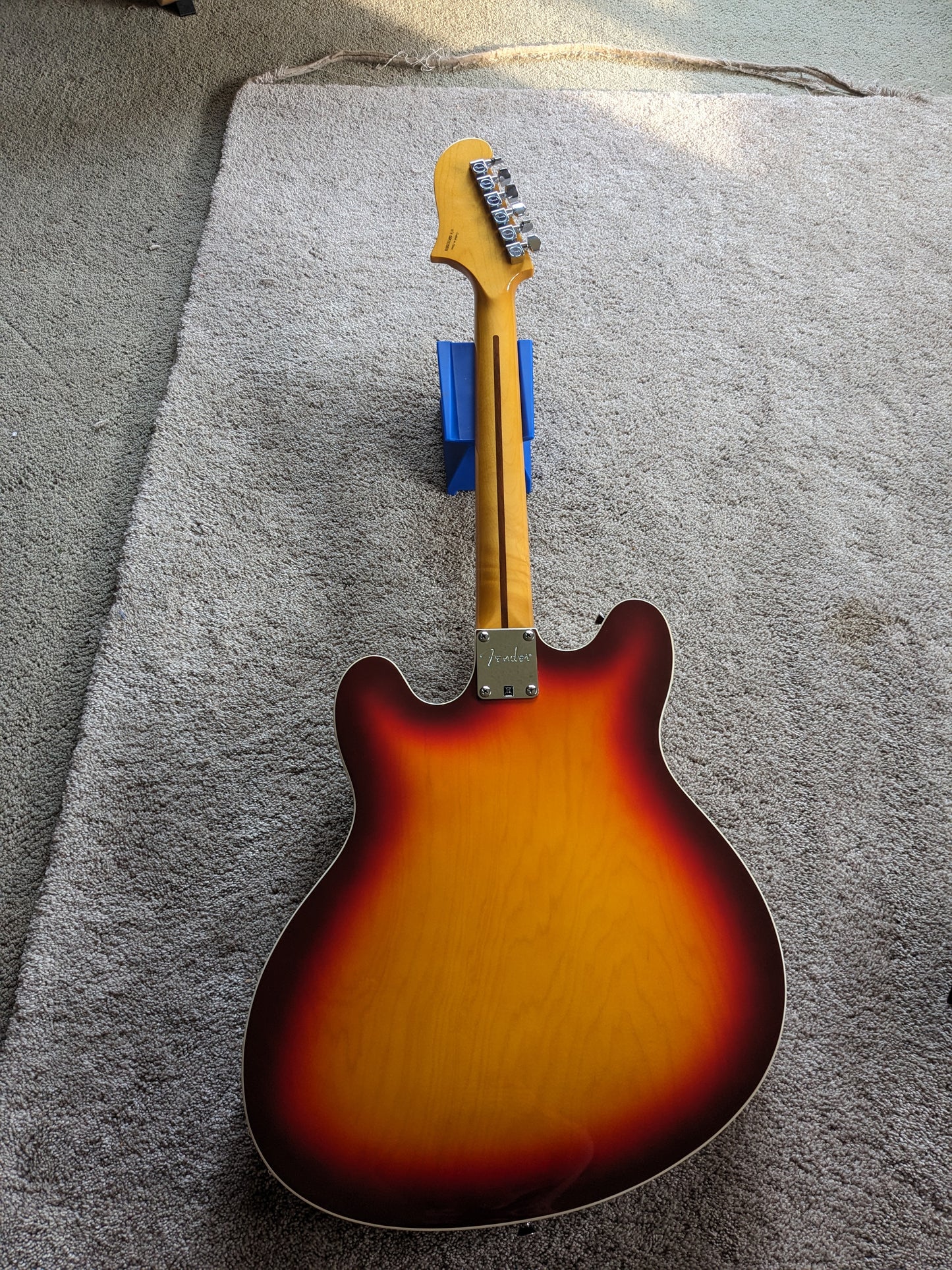 Fender Modern Player Starcaster Guitar- 2014 - 2017 - Aged Cherry Burst