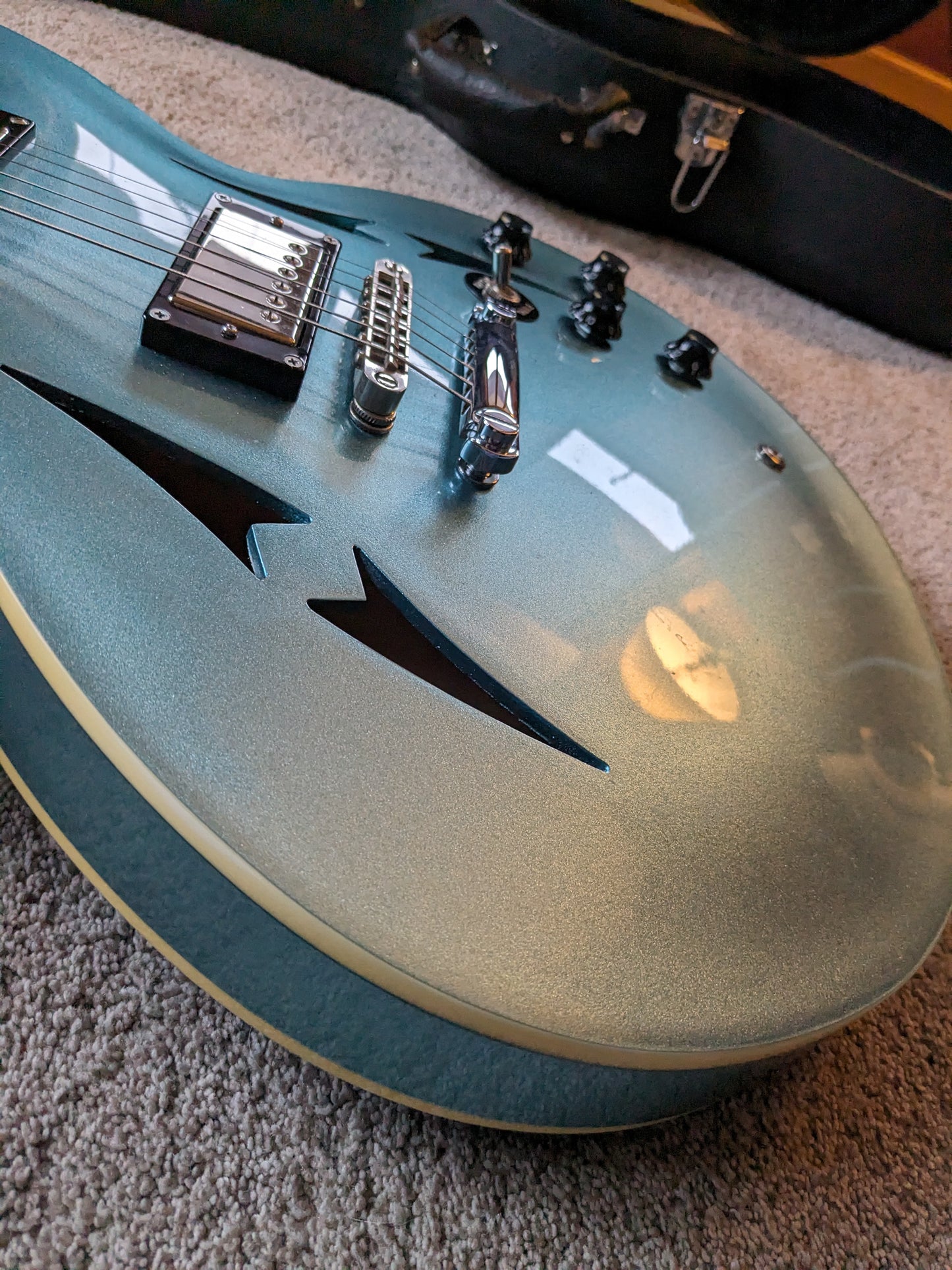 Vintage VSA-540 - 2015 Pelham Blue - Gibson Burstbucker 2 & 3
