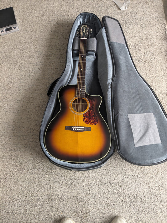 Guild Westerly Collection OM-140CE with Pau Ferro Fretboard 2019 - Present - Sunburst