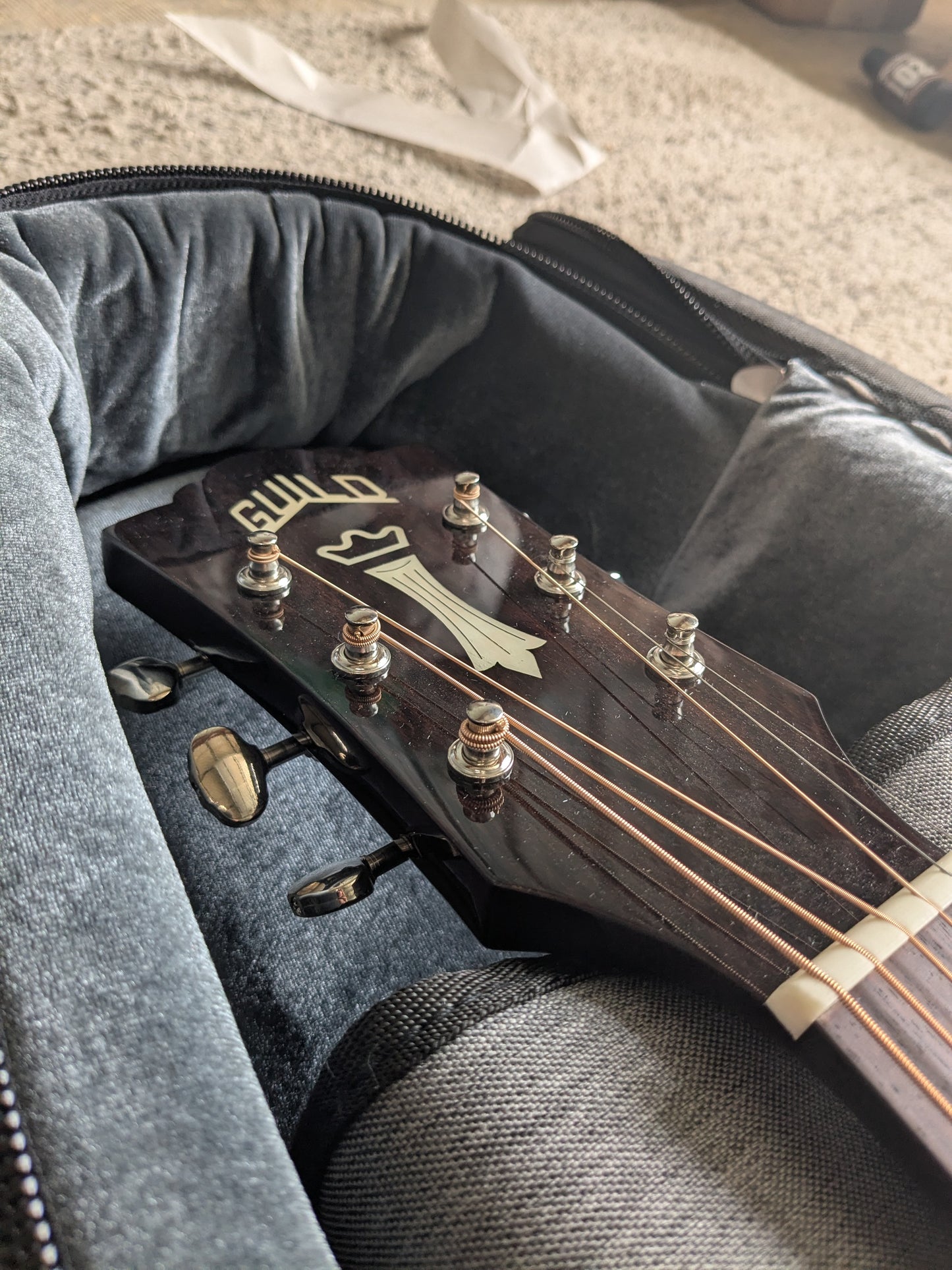 Guild Westerly Collection OM-140CE with Pau Ferro Fretboard 2019 - Present - Sunburst