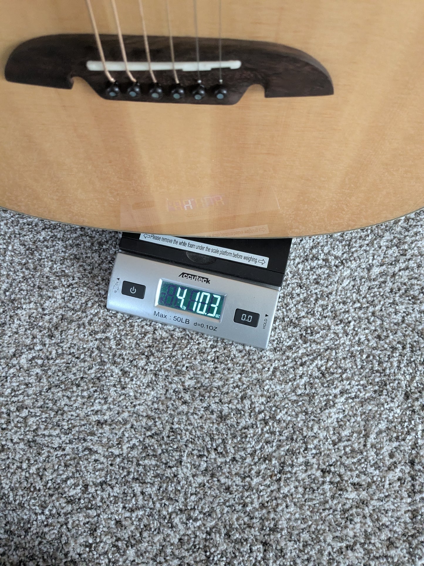 Alvarez AF70e Folk-OM Acoustic-Electric Guitar Natural