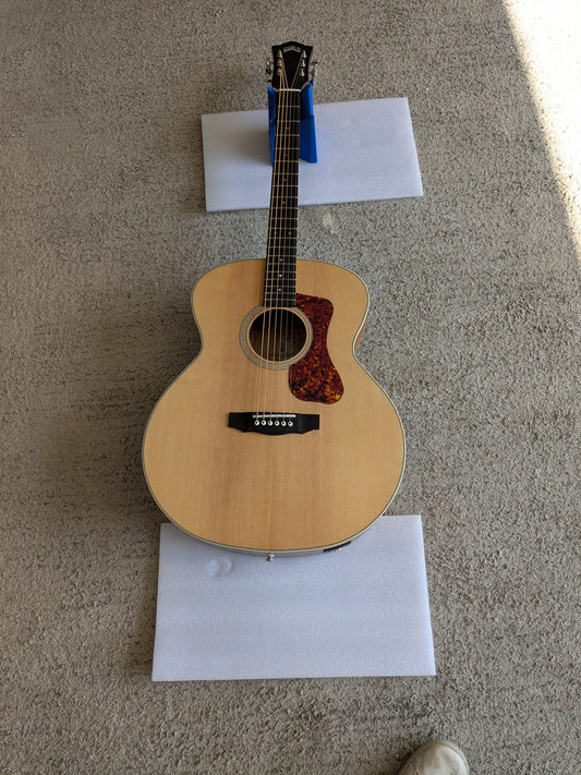 Guild Westerly Collection BT-240E Baritone (2021–Present) – Natural