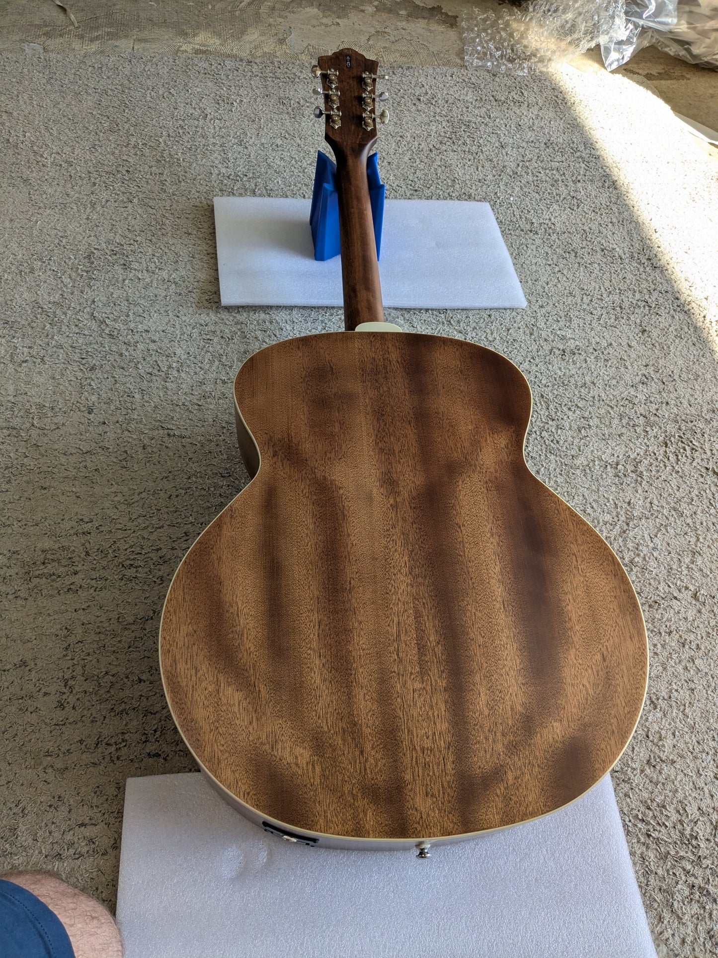 Guild Westerly Collection BT-240E Baritone (2021–Present) – Natural