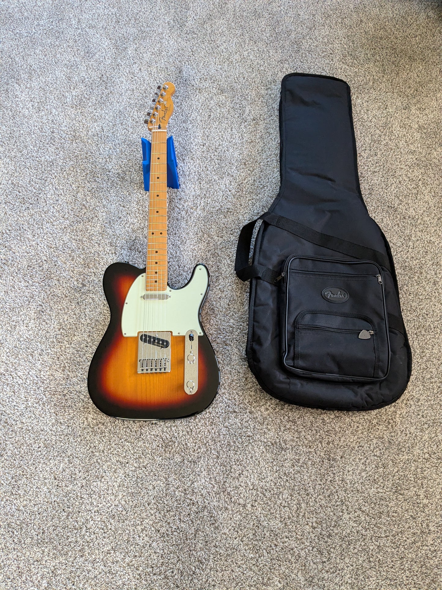 Fender Player Plus Telecaster with Maple Fretboard 2021 - Present - 3-Color Sunburst