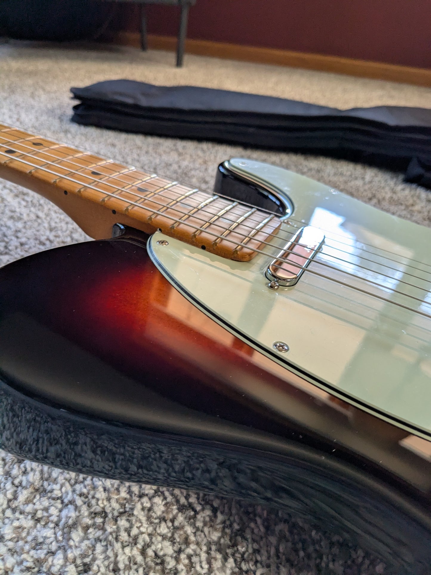 Fender Player Plus Telecaster with Maple Fretboard 2021 - Present - 3-Color Sunburst