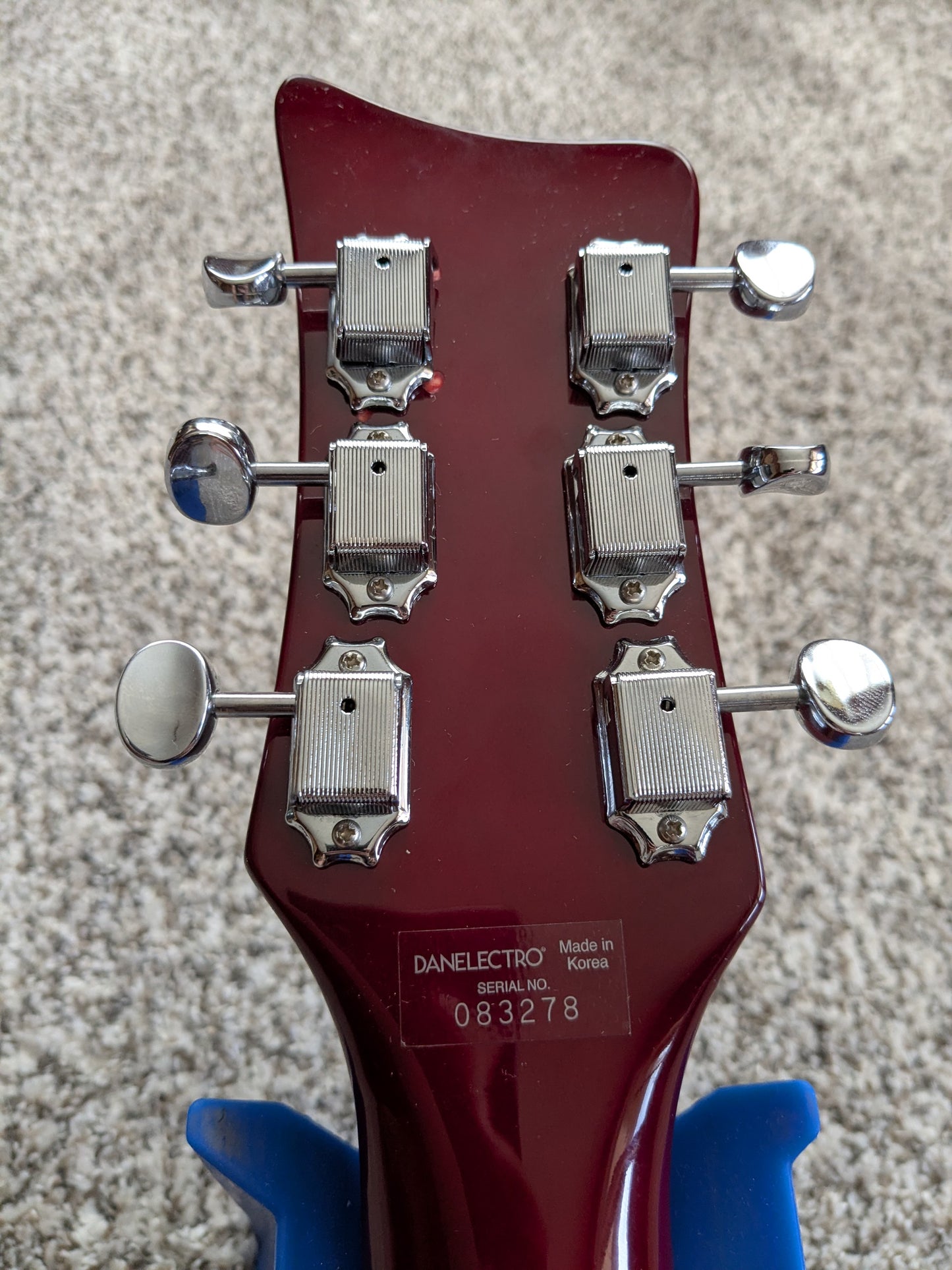 Danelectro The 66BT Baritone with Tremolo 2018 - Transparent Red