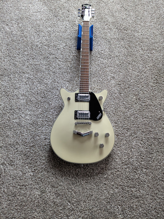 Gretsch G5222 Electromatic Double Jet BT with V-Stoptail 2022 - Present - Vintage White