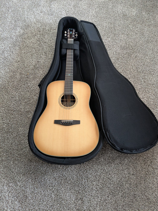 Alvarez LD70e Laureate Series Folk Acoustic-Electric Guitar Daybreak - Natural