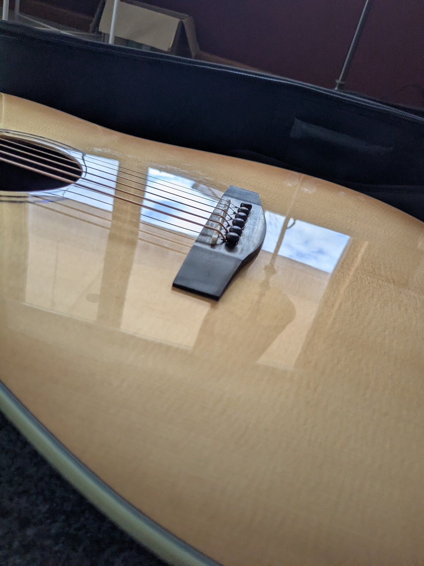 Alvarez LD70e Laureate Series Folk Acoustic-Electric Guitar Daybreak - Natural