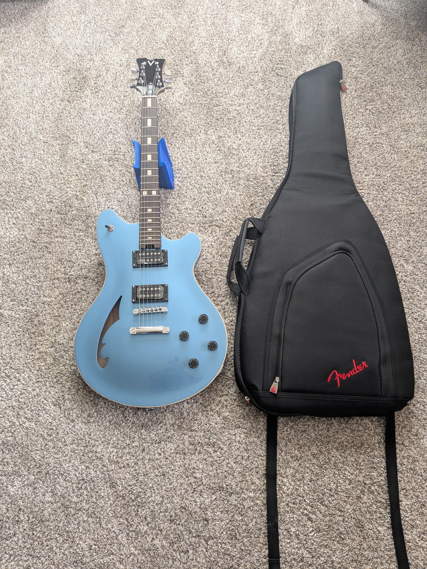 EVH SA-126 Standard 2025 - Present - Pelham Blue