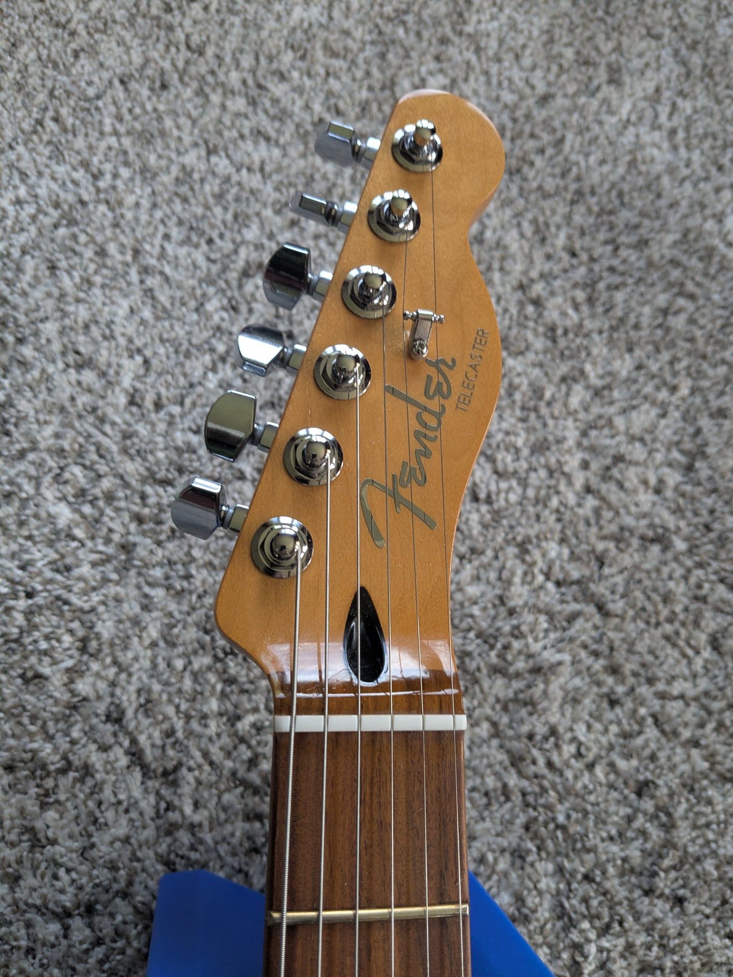 Fender Player Plus Telecaster 2024 - Crimson Red Transparent