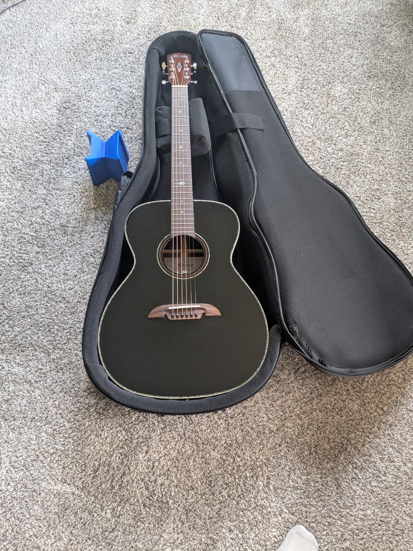 Alvarez MF70 Masterworks Diamond 60th Anniversary Limited-Edition Folk-OM Acoustic Guitar 2020s - Black