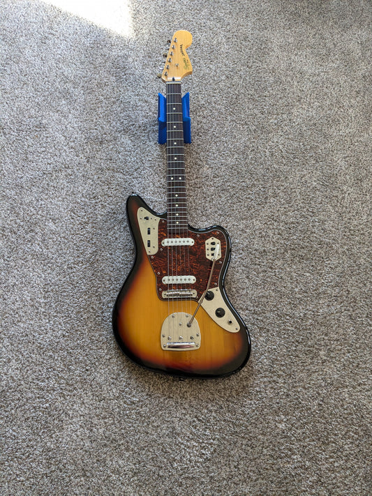 Squier Vintage Modified Jaguar with Rosewood Fretboard 2012 - 2017 - 3-Color Sunburst