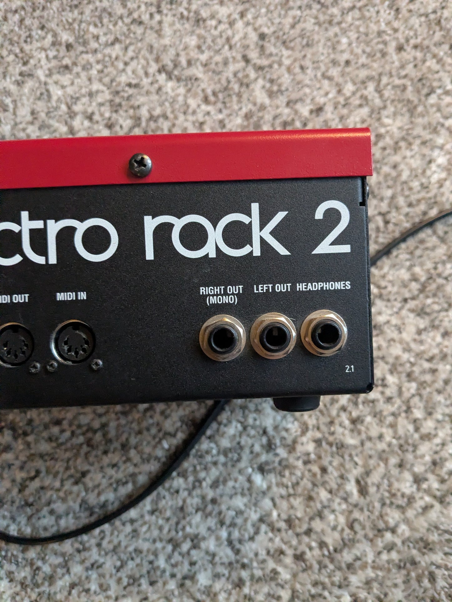 Nord Electro 2 Rack Rackmount Virtual Electromechanical Piano 2002 - 2009 - Red