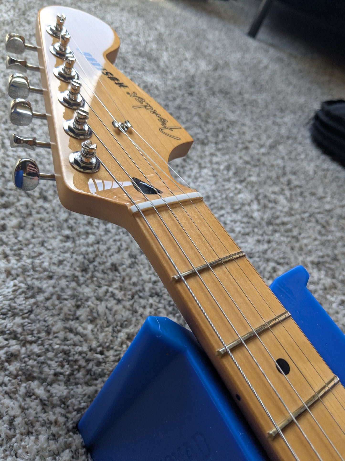 Fender Player II Mustang 2024 - Present - Hialeah Yellow