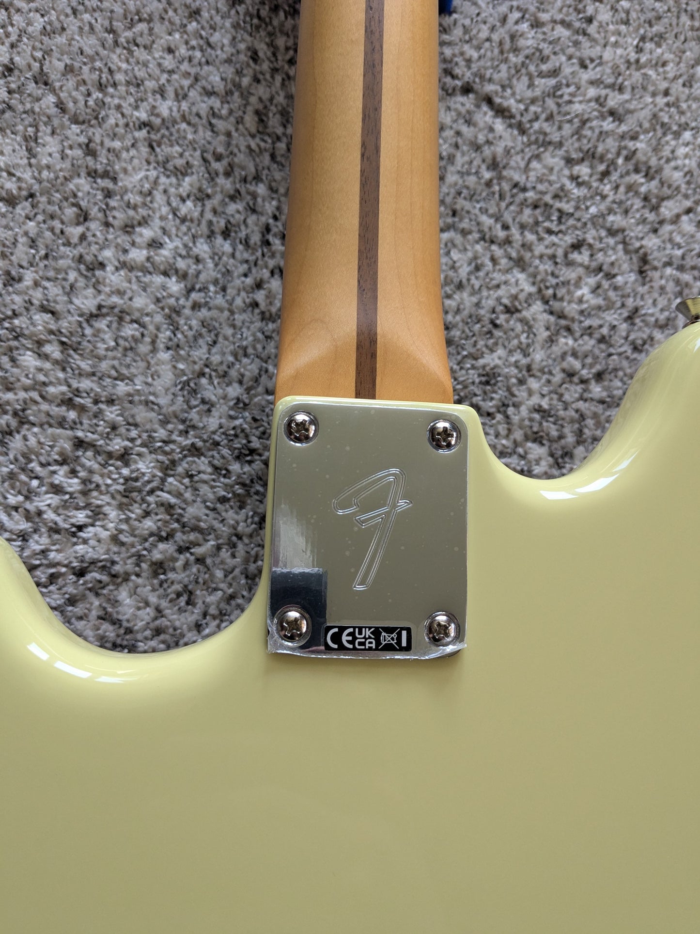 Fender Player II Mustang 2024 - Present - Hialeah Yellow