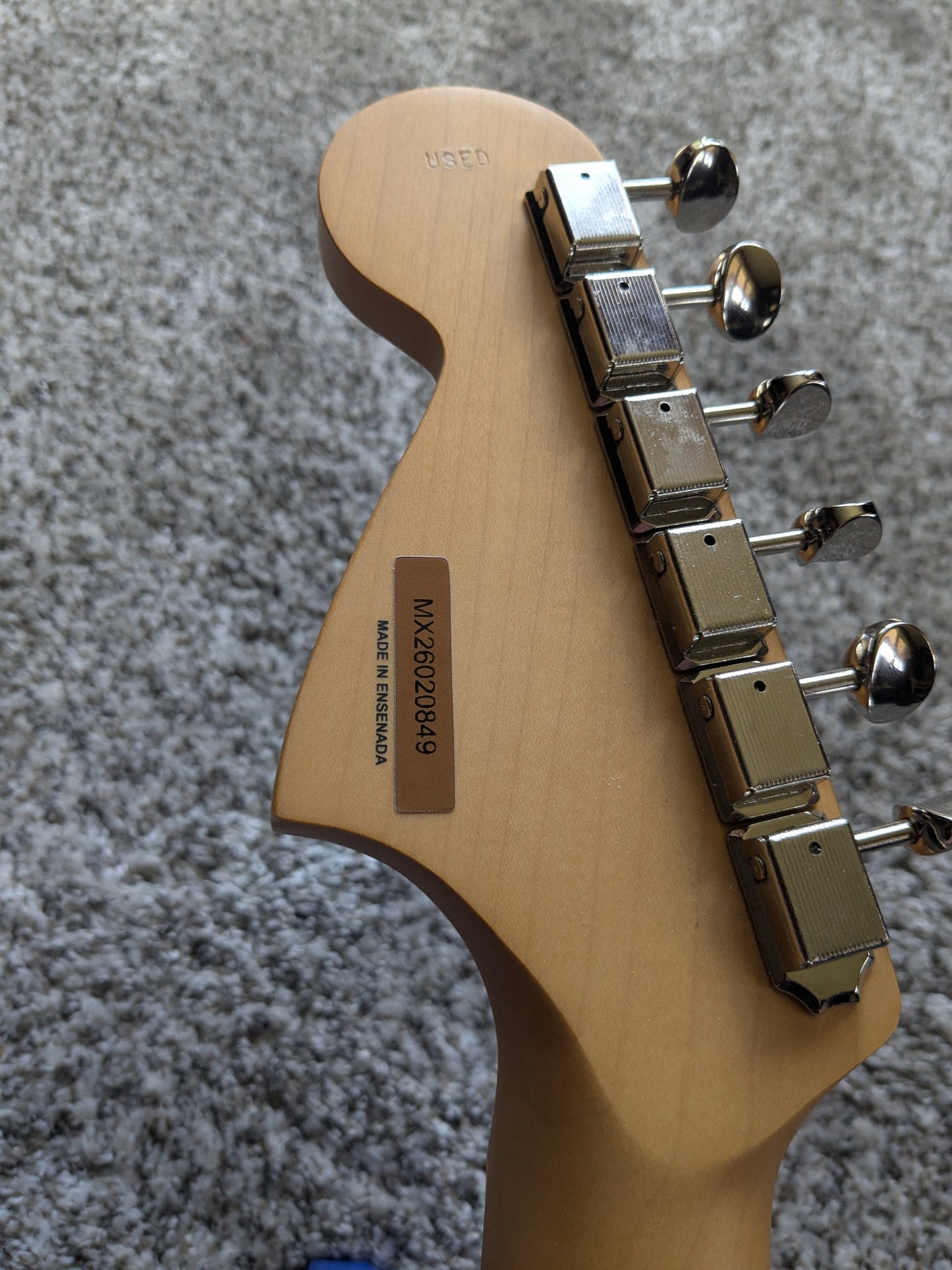 Fender Player II Mustang 2024 - Present - Hialeah Yellow