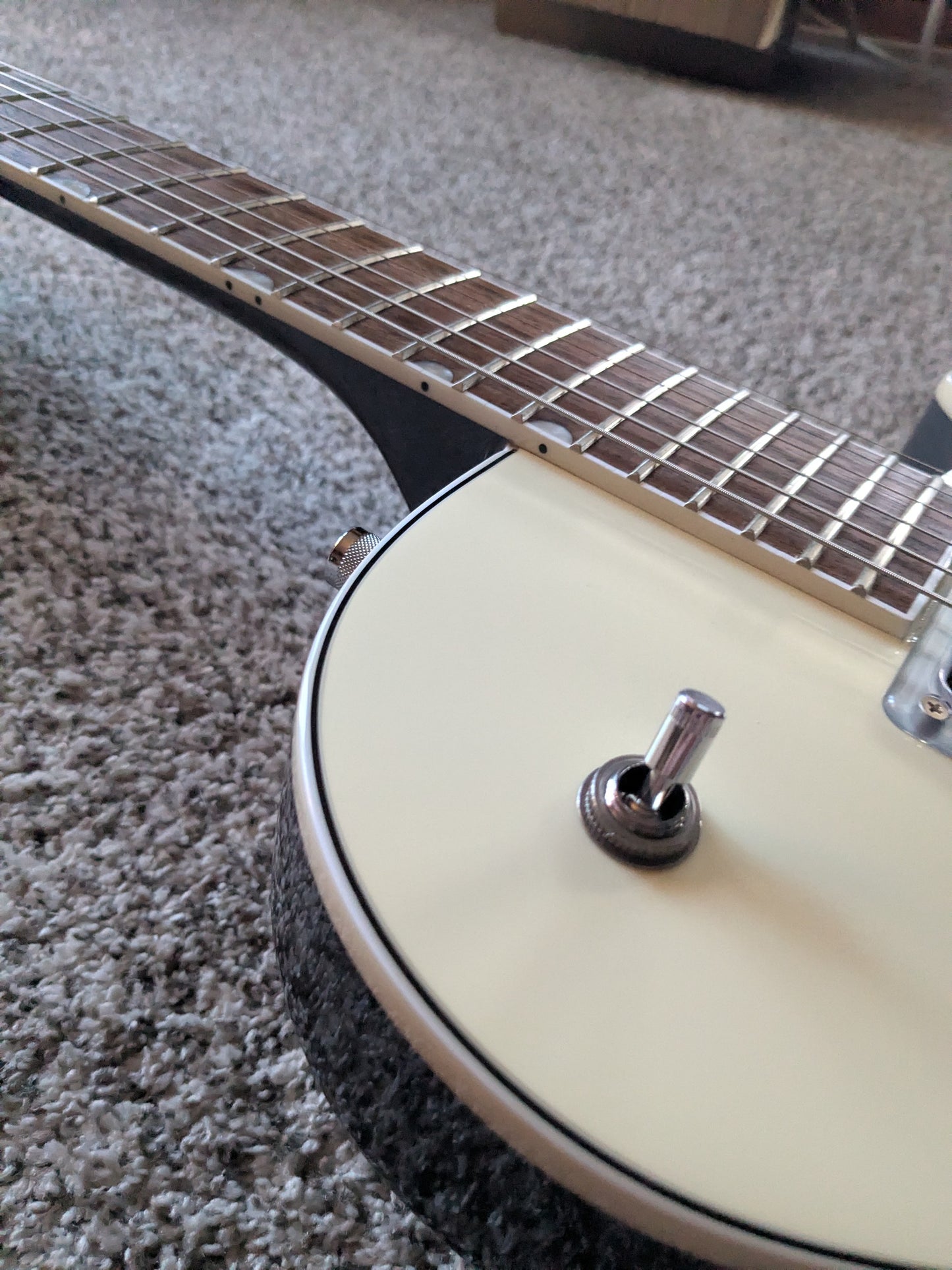 Gretsch G5230T Electromatic Jet FT with Bigsby 2025 - Present - Two-Tone Vintage White/ London Grey