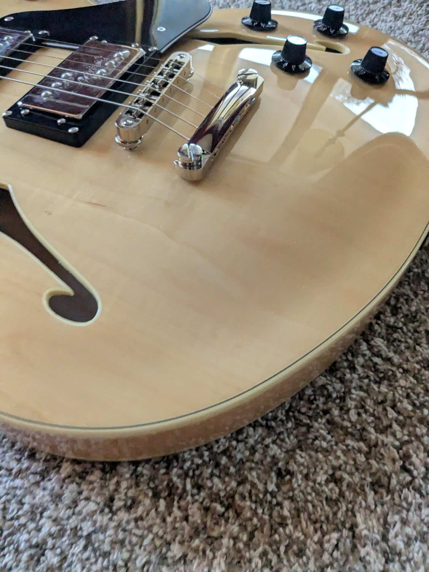 Squier Classic Vibe Starcaster 2025 Natural (set-up)