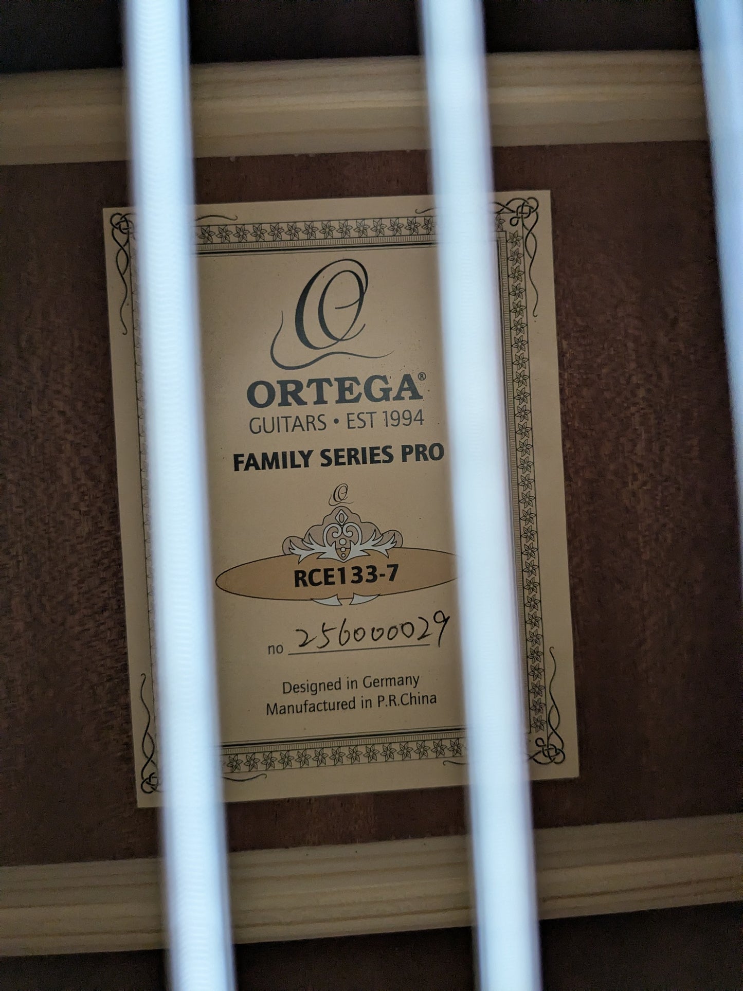 Ortega RCE133-7 Family Series Pro Size 7-String 2025 – Natural