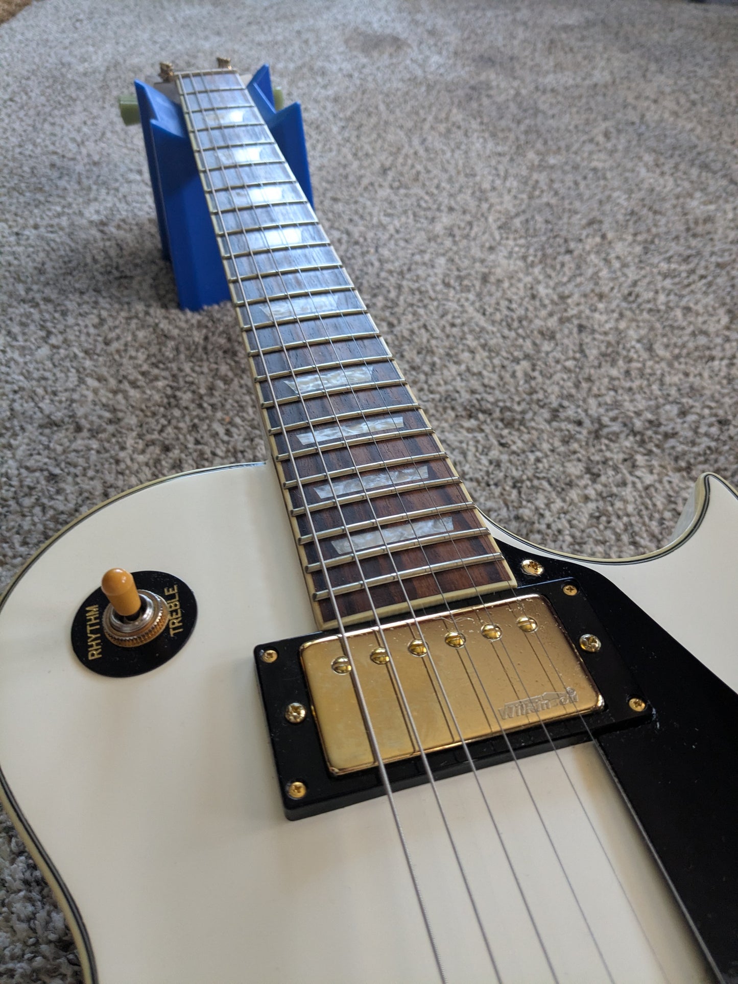 Vintage V100-AW Chrome Hardware Reissued Series Single Cut 2010s - Arctic White