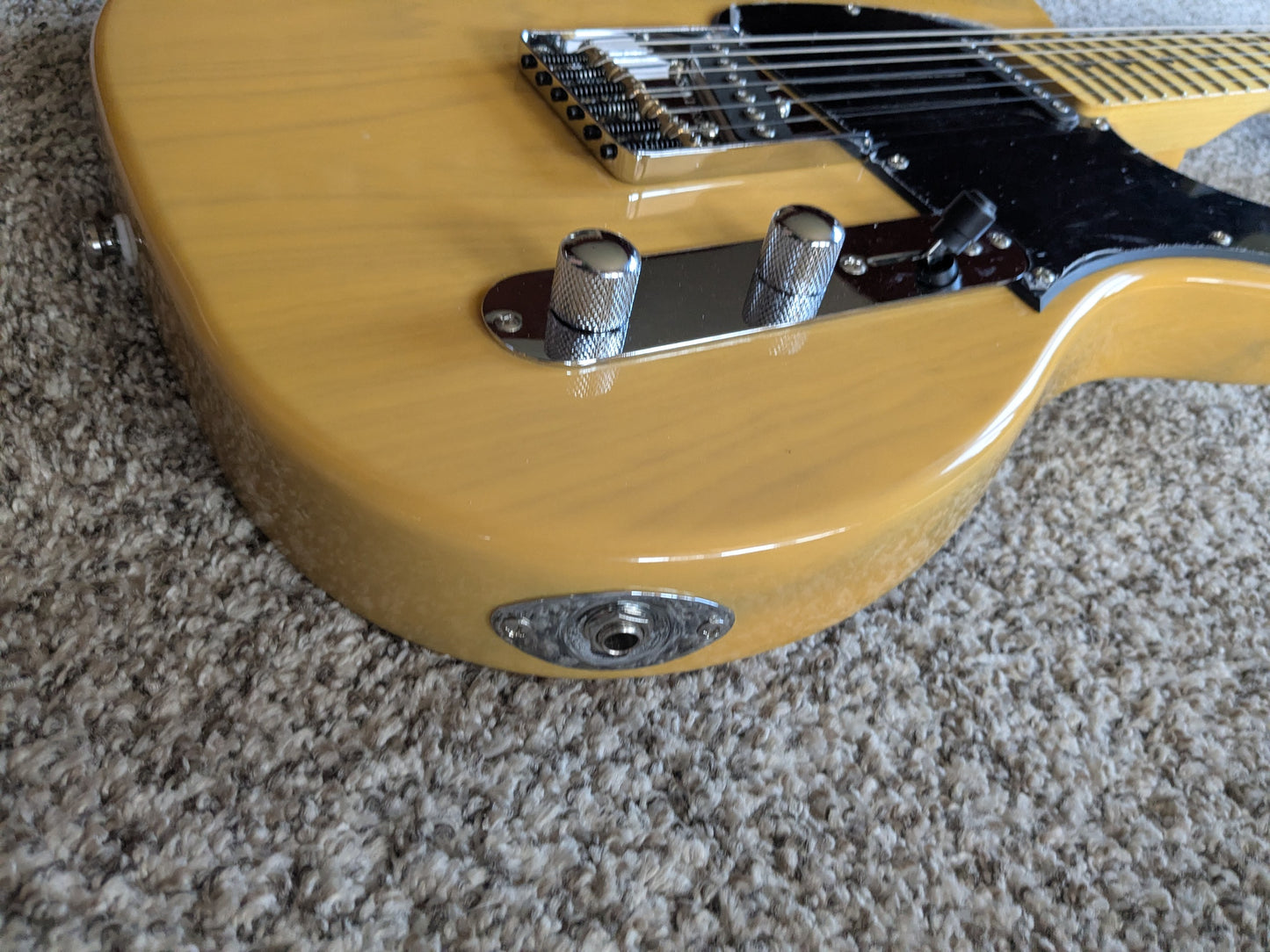 G&L Tribute Series ASAT Classic with Maple Fretboard 2010 - Present - Butterscotch Blonde