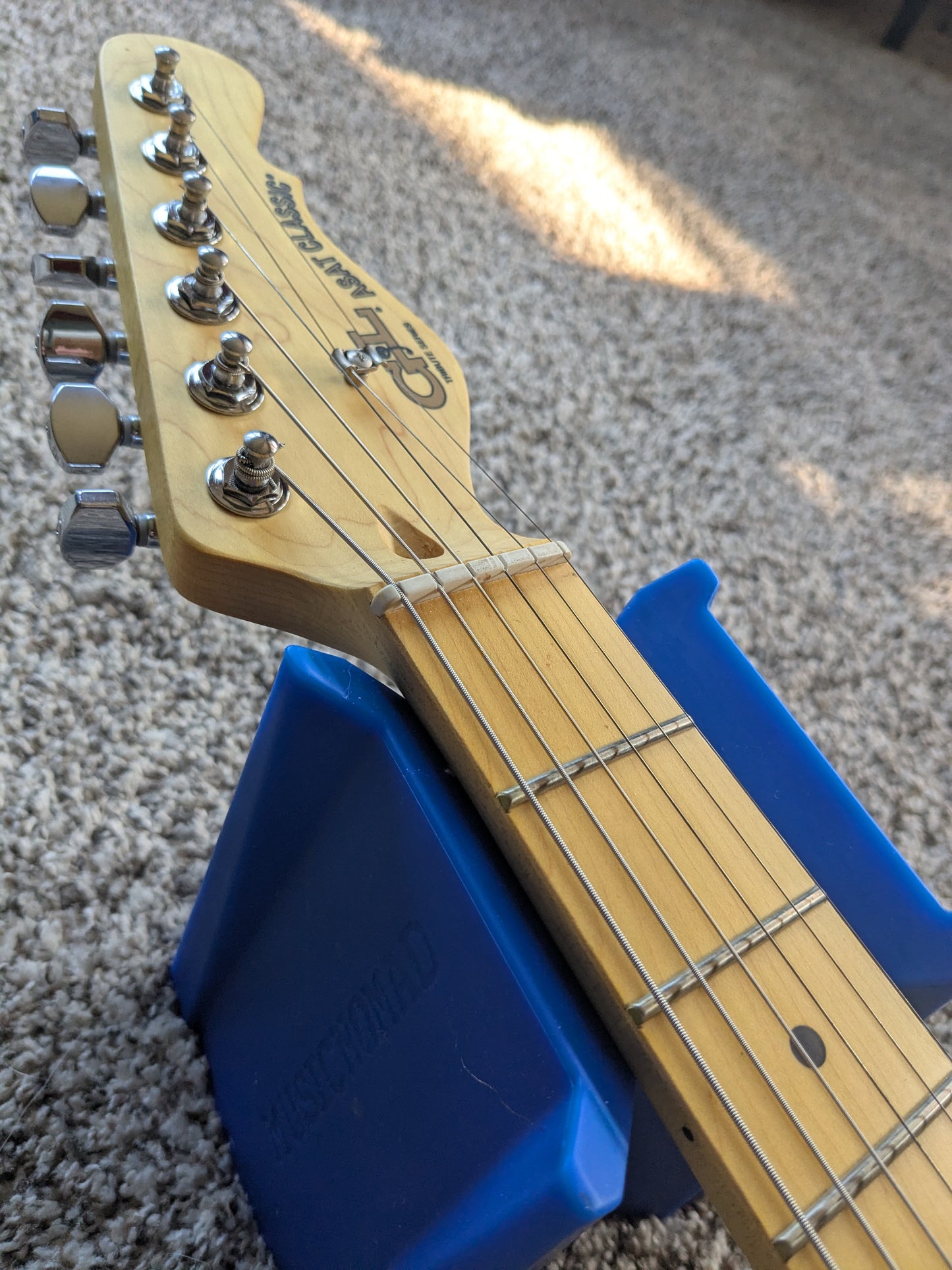 G&L Tribute Series ASAT Classic with Maple Fretboard 2010 - Present - Butterscotch Blonde