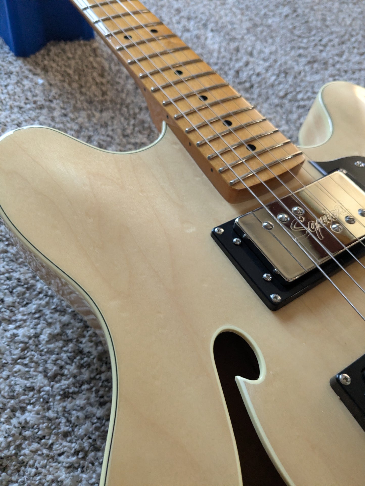 Squier Classic Vibe Starcaster 2025 Natural (set-up)