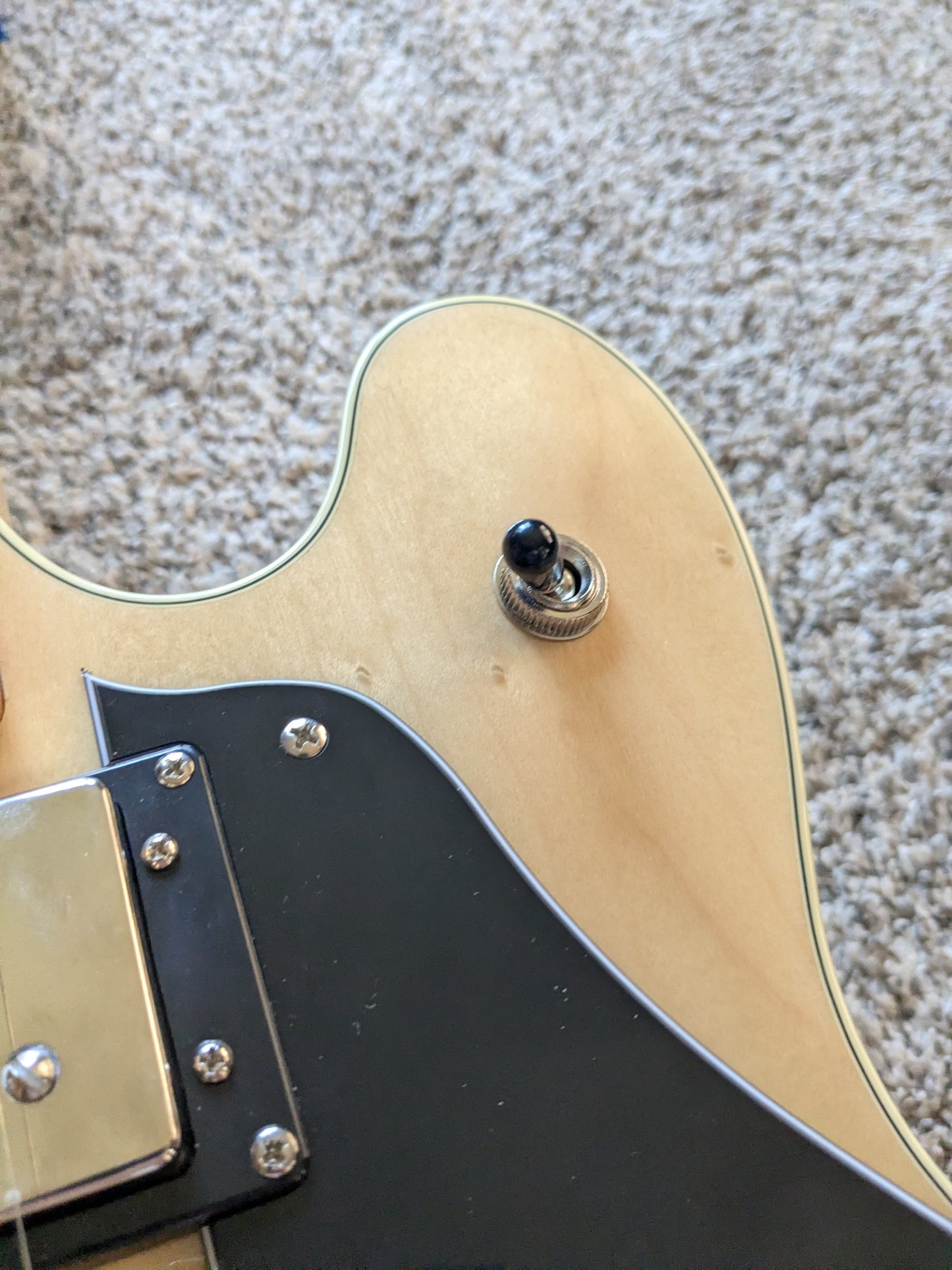 Squier Classic Vibe Starcaster 2025 Natural (set-up)
