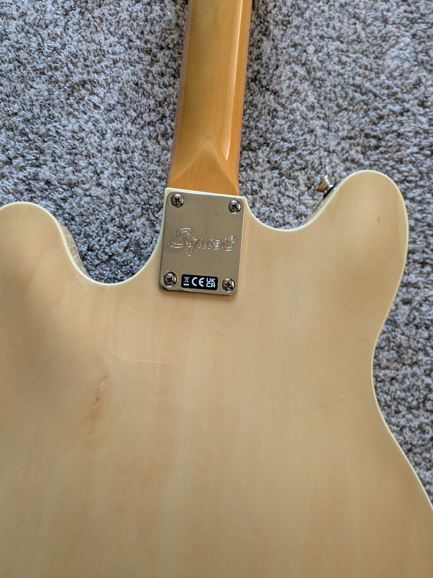 Squier Classic Vibe Starcaster 2025 Natural (set-up)