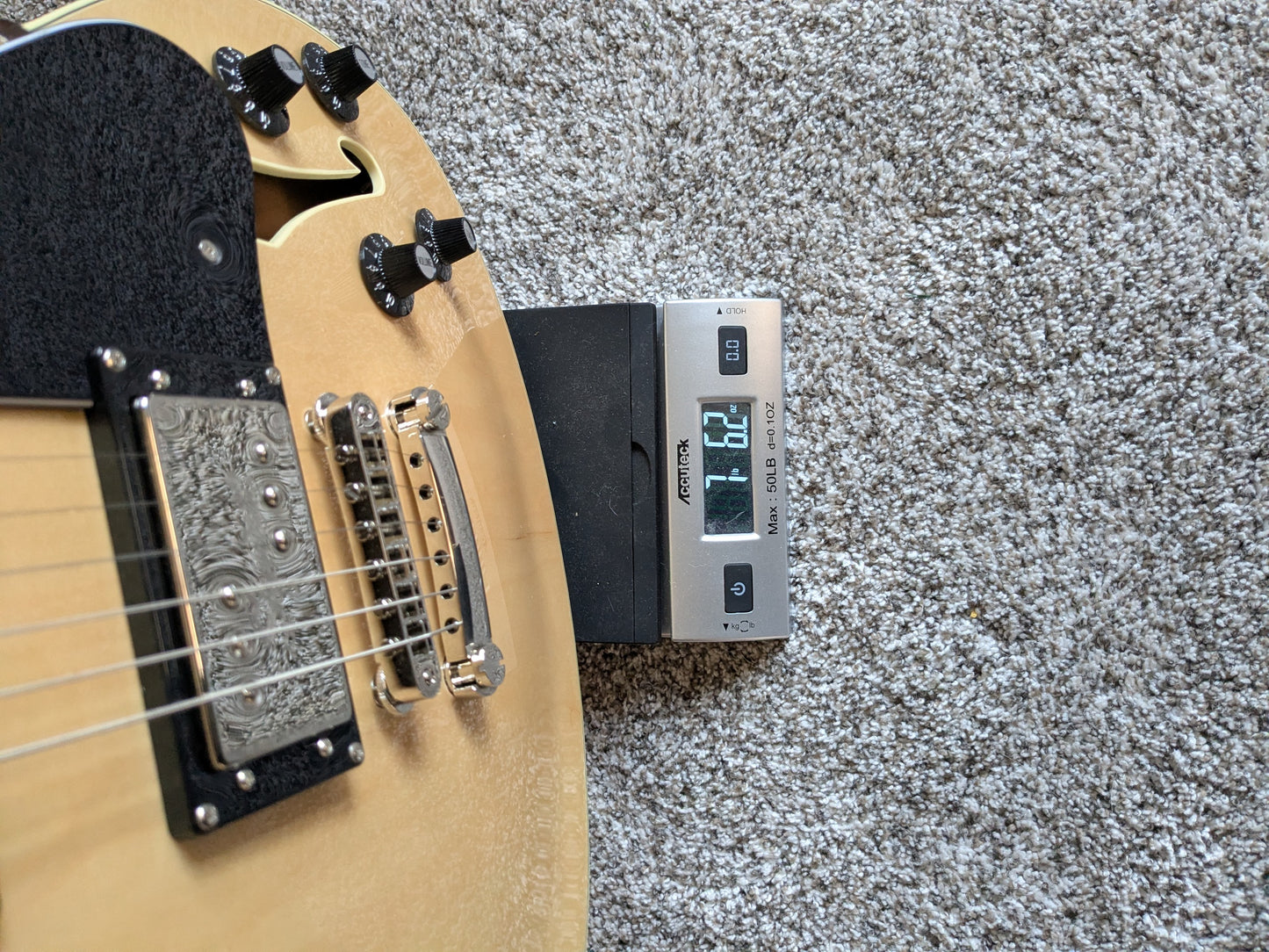 Squier Classic Vibe Starcaster 2025 Natural (set-up)