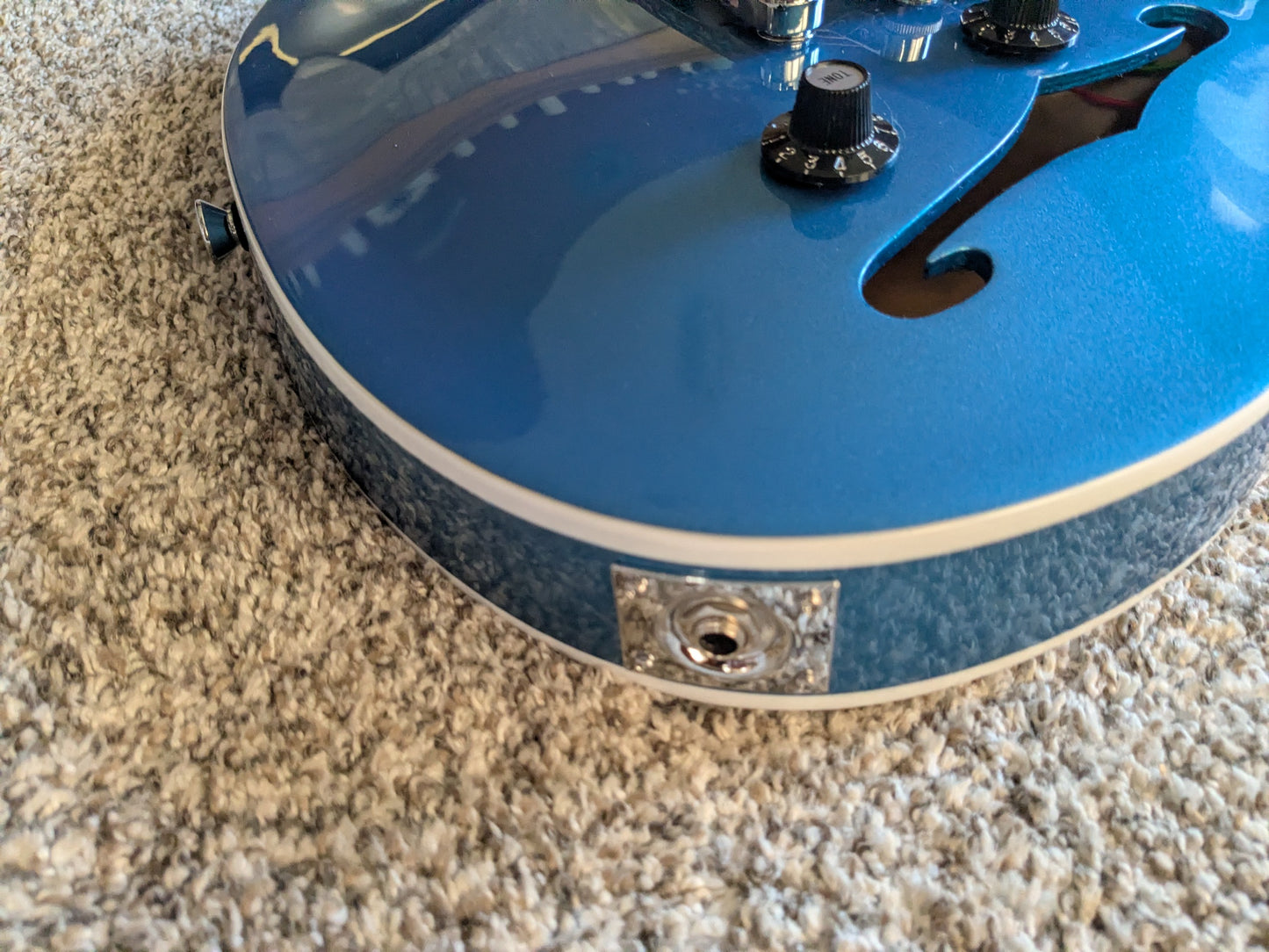 Squier Affinity Starcaster Deluxe 2024 - Present - Lake Placid Blue