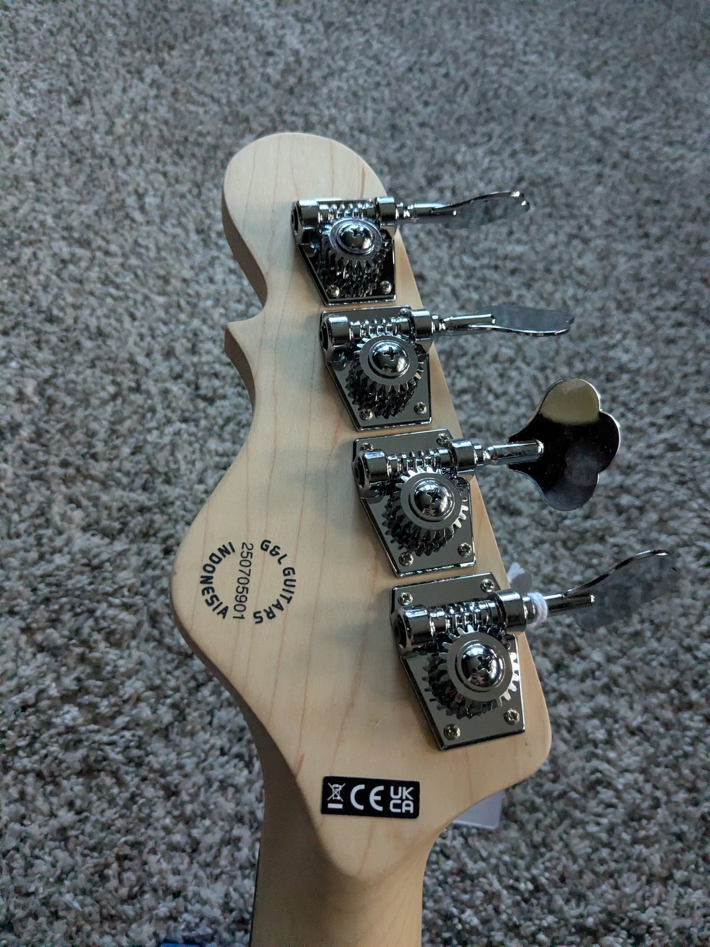G&L Tribute Series L-2000 2020s - 3-Tone Sunburst