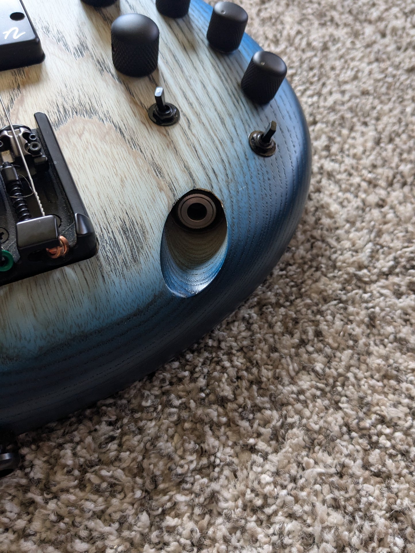 Ibanez SR605E-CTF Standard Soundgear Bass 2021 - Present - Cosmic Blue Sunburst Flat