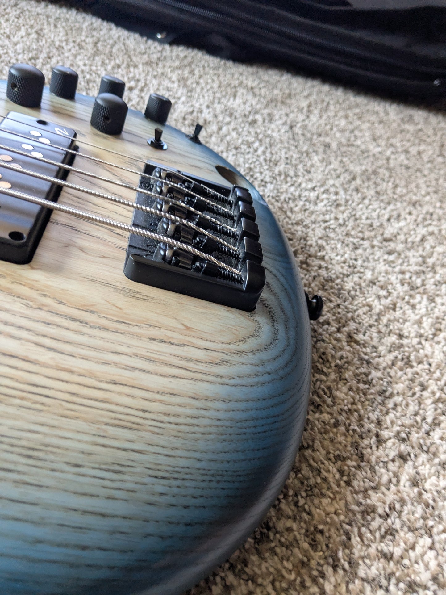 Ibanez SR605E-CTF Standard Soundgear Bass 2021 - Present - Cosmic Blue Sunburst Flat