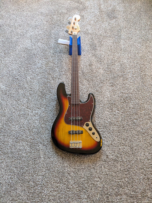 Squier Classic Vibe '60s Jazz Bass Fretless 2019 - Present - 3-Color Sunburst